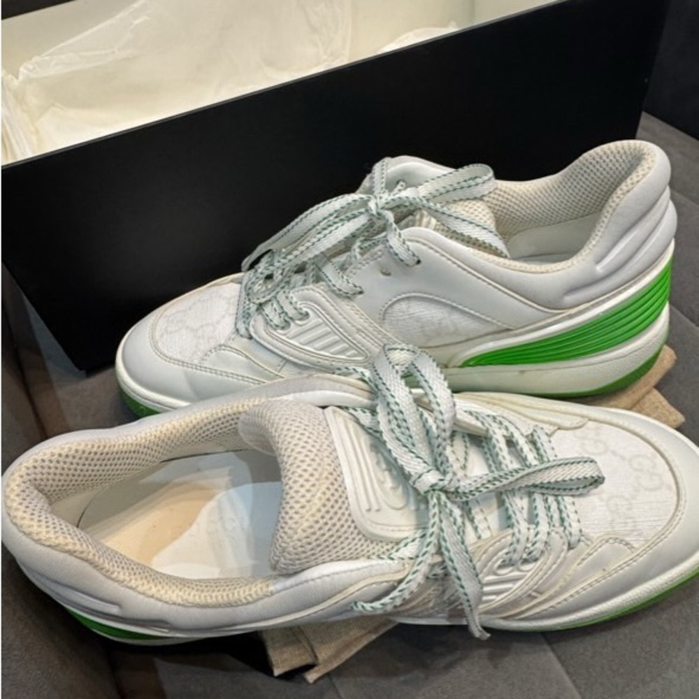 Gucci GG Supreme Basket Sneakers - Picture 8 of 15